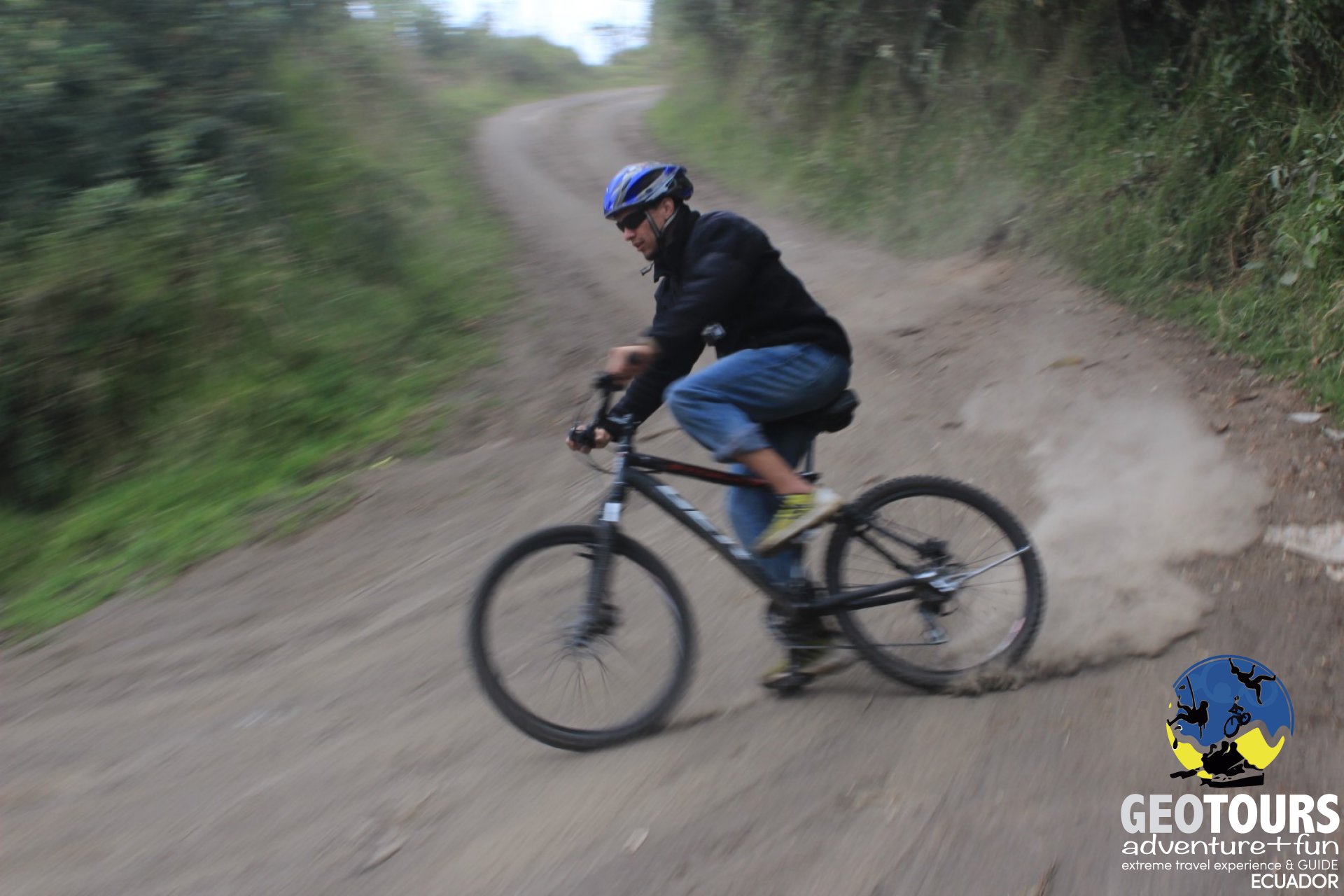 Volcán Tungurahua - Tour Caminata y Bicicleta - Dí­a Completo 